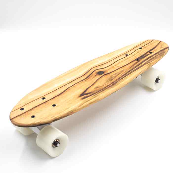 skateboard shortboard