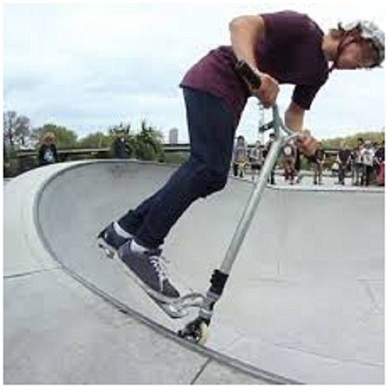 Skateboard vs Scooter : Best Scooter can be very useful if you intend to travel short distance