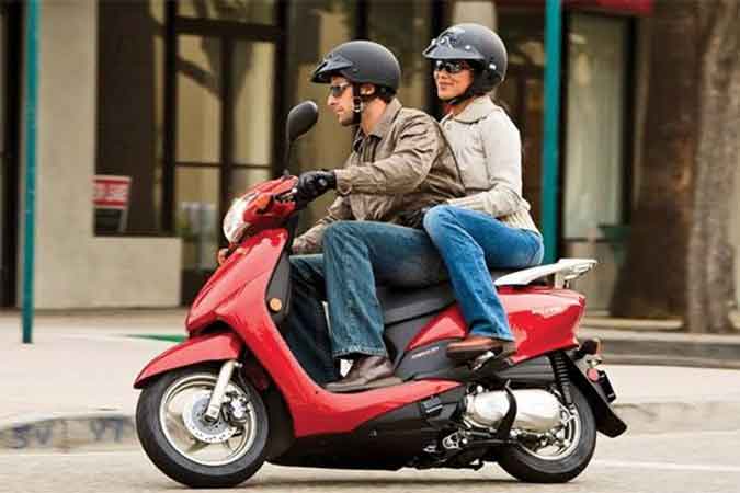 A best scooter helmets can protect you from some in expected situations. 